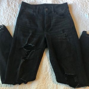 Black Ripped AE Jeans